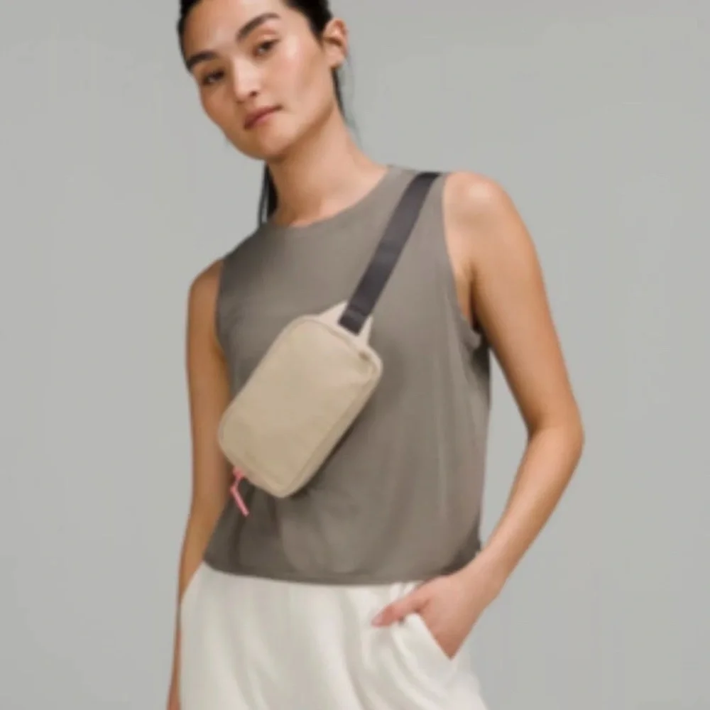 Lululemon Mini Belt Bag - Trench - NWOT! - Picture 2 of 6